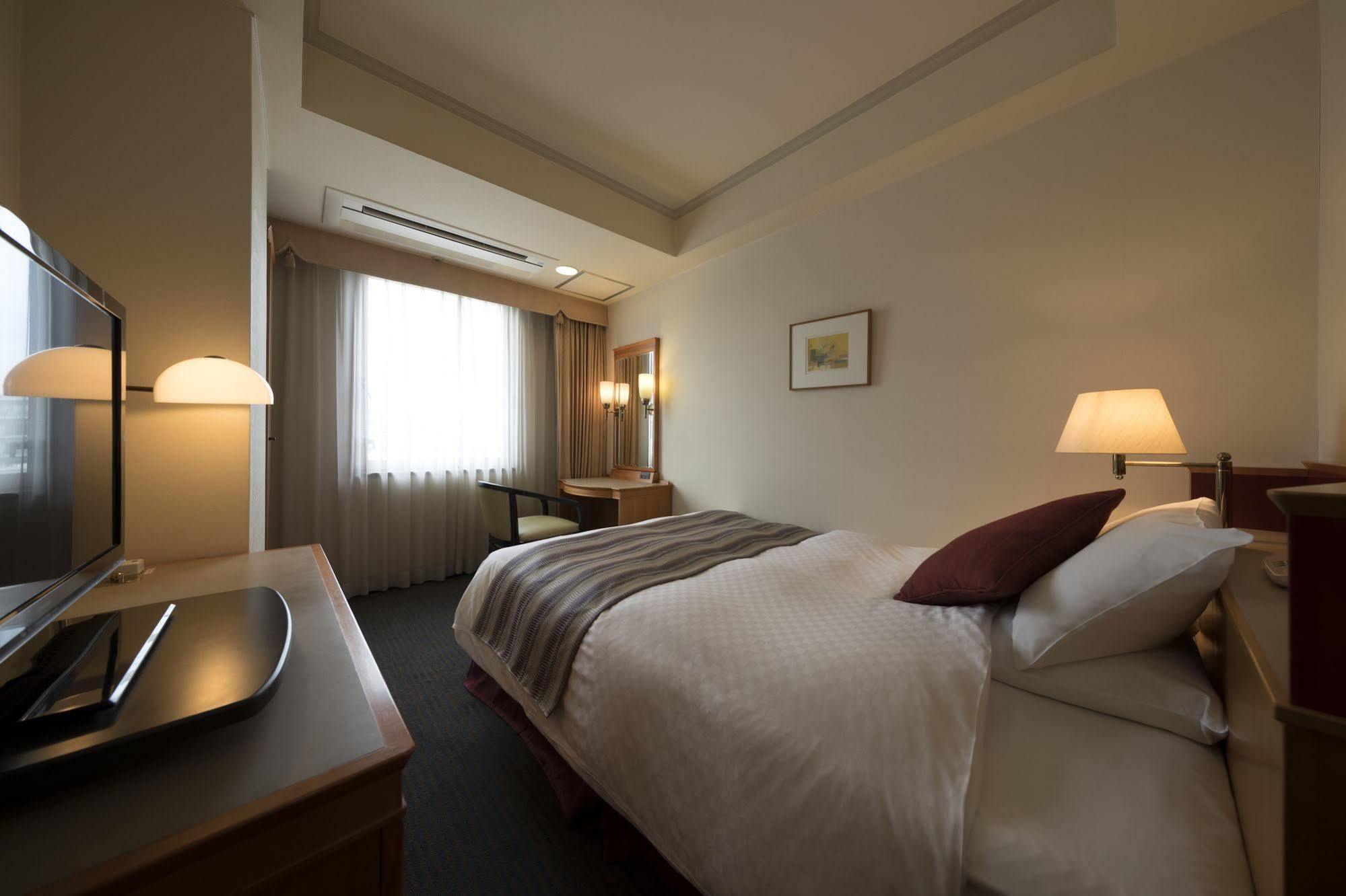 Kkr Hotel Кумамото Экстерьер фото